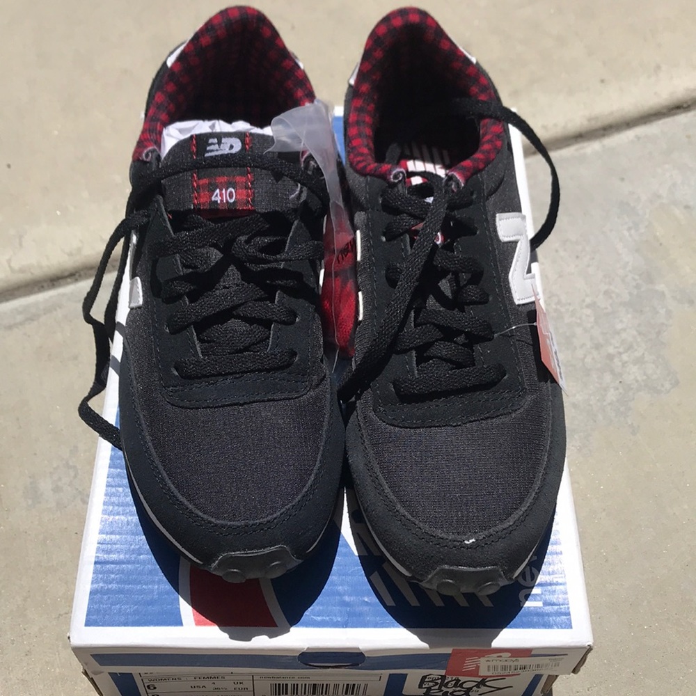 New Balance Sneakers